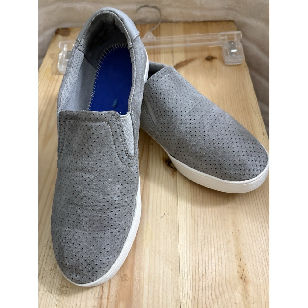 Dr Sholls Gray Suede Slip On Shoes 7M.